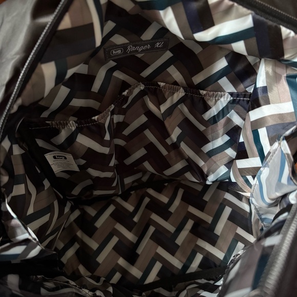 NWT Lug Ranger XL Overnight Bag - Midnight Black - Picture 3 of 6